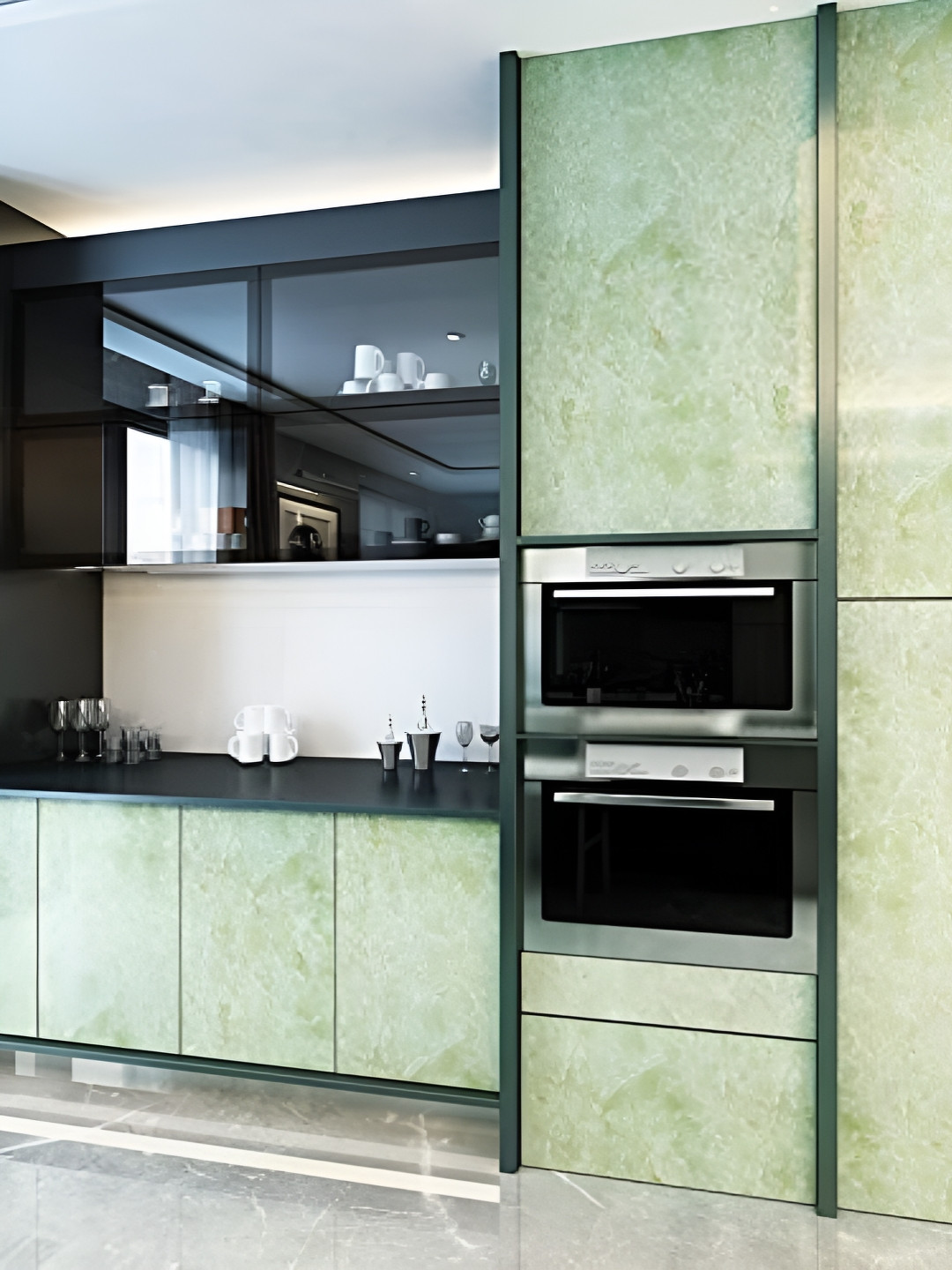 

Asian royal Green & White Printed Waterproof Wallpaper