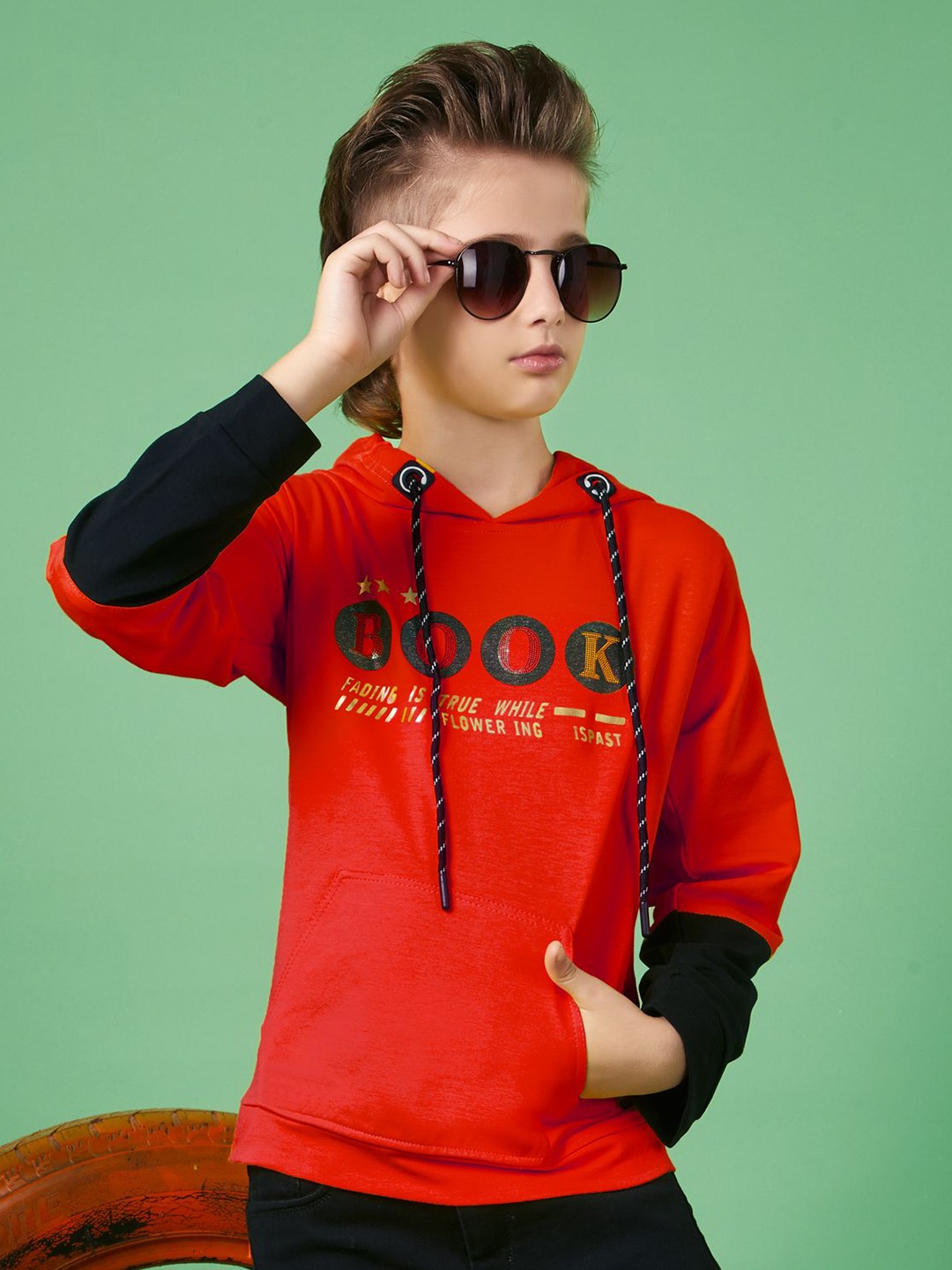 

MashUp Boys Typography Printed Hooded Applique T-shirt, Red