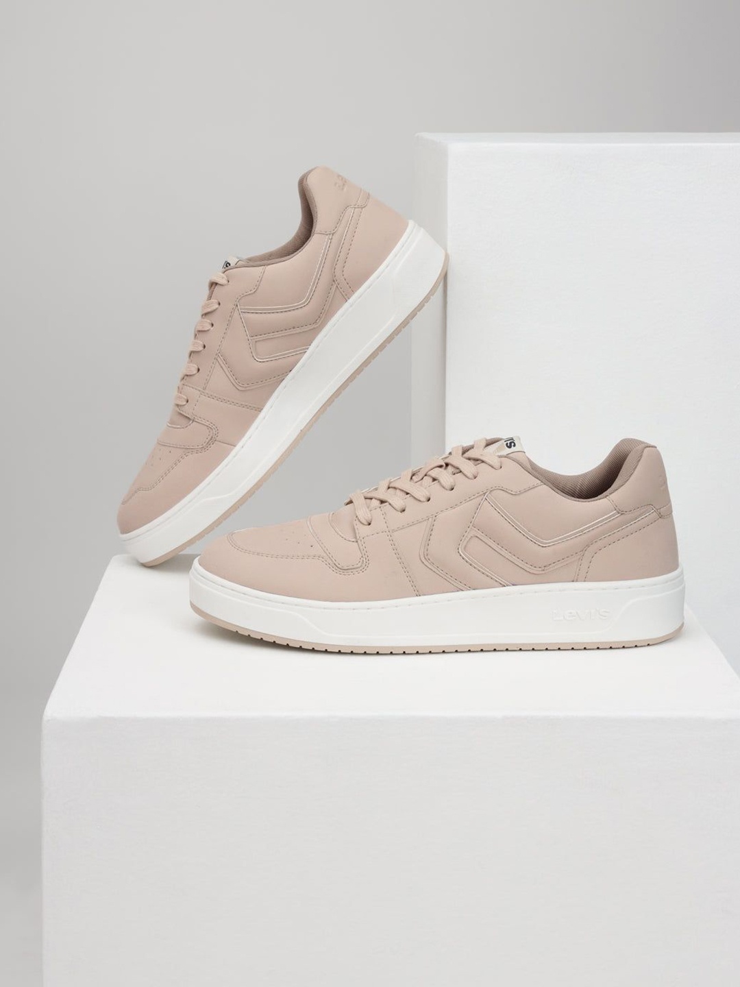 

Levis Men PU Sneakers, Beige