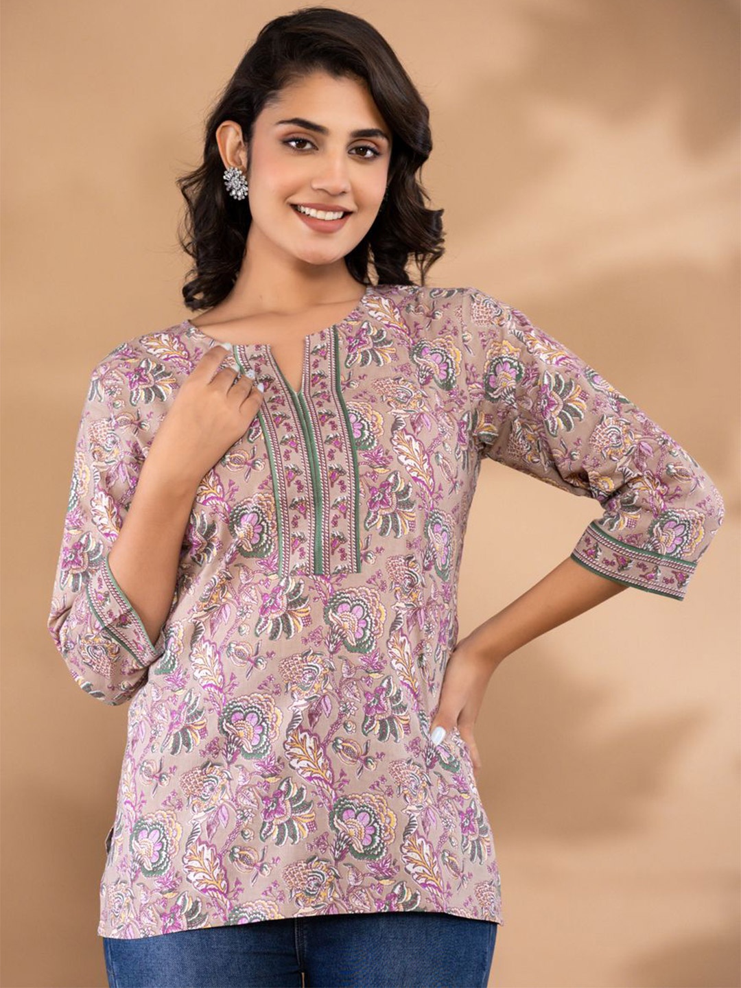 

Krati Creations Women Printed Mandarin Collar Three-Quarter Sleeves Tunic, Peach