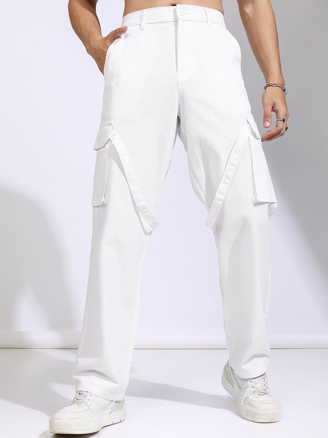 

HIGHLANDER Men Straight Fit Cotton Cargo Trouser, White