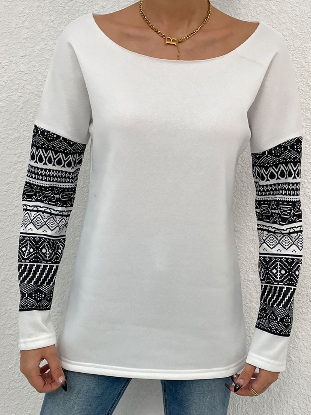 

StyleCast x Revolte Women Regular Top, White