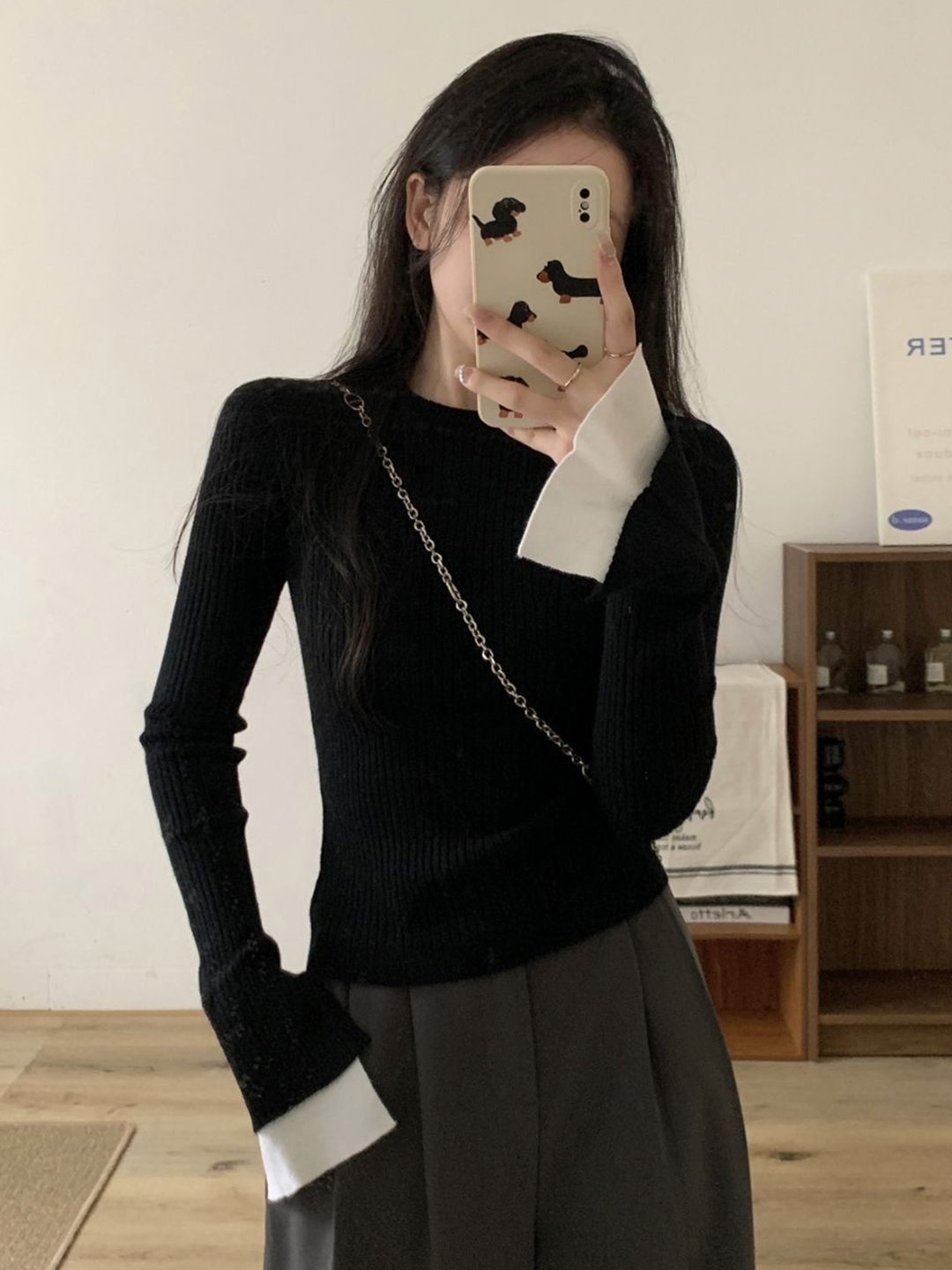 

StyleCast Women Round Neck Long Sleeves Pullover, Black