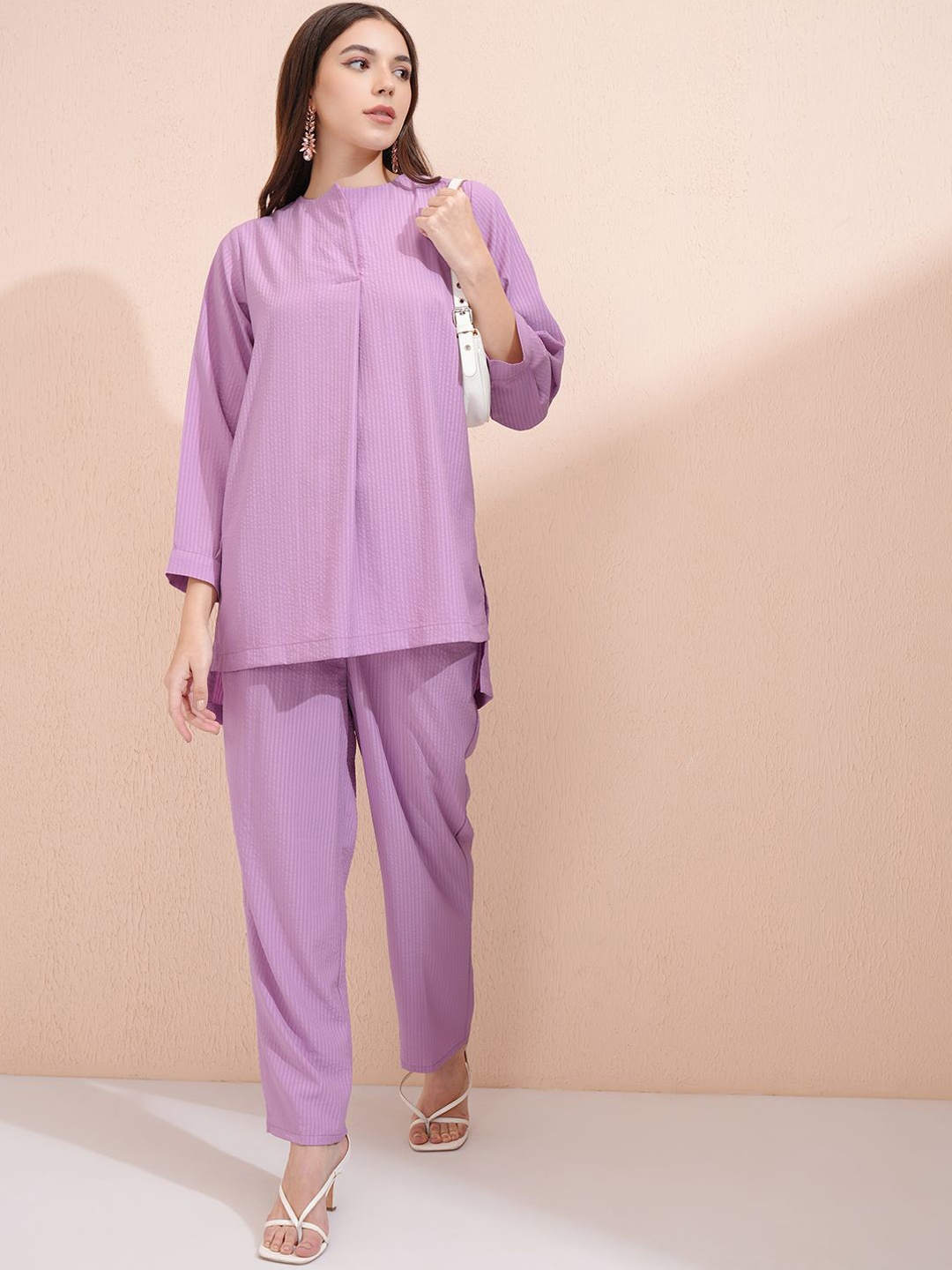 

Vishudh Textured Self Design Round Neck Tunic With Trousers, Purple