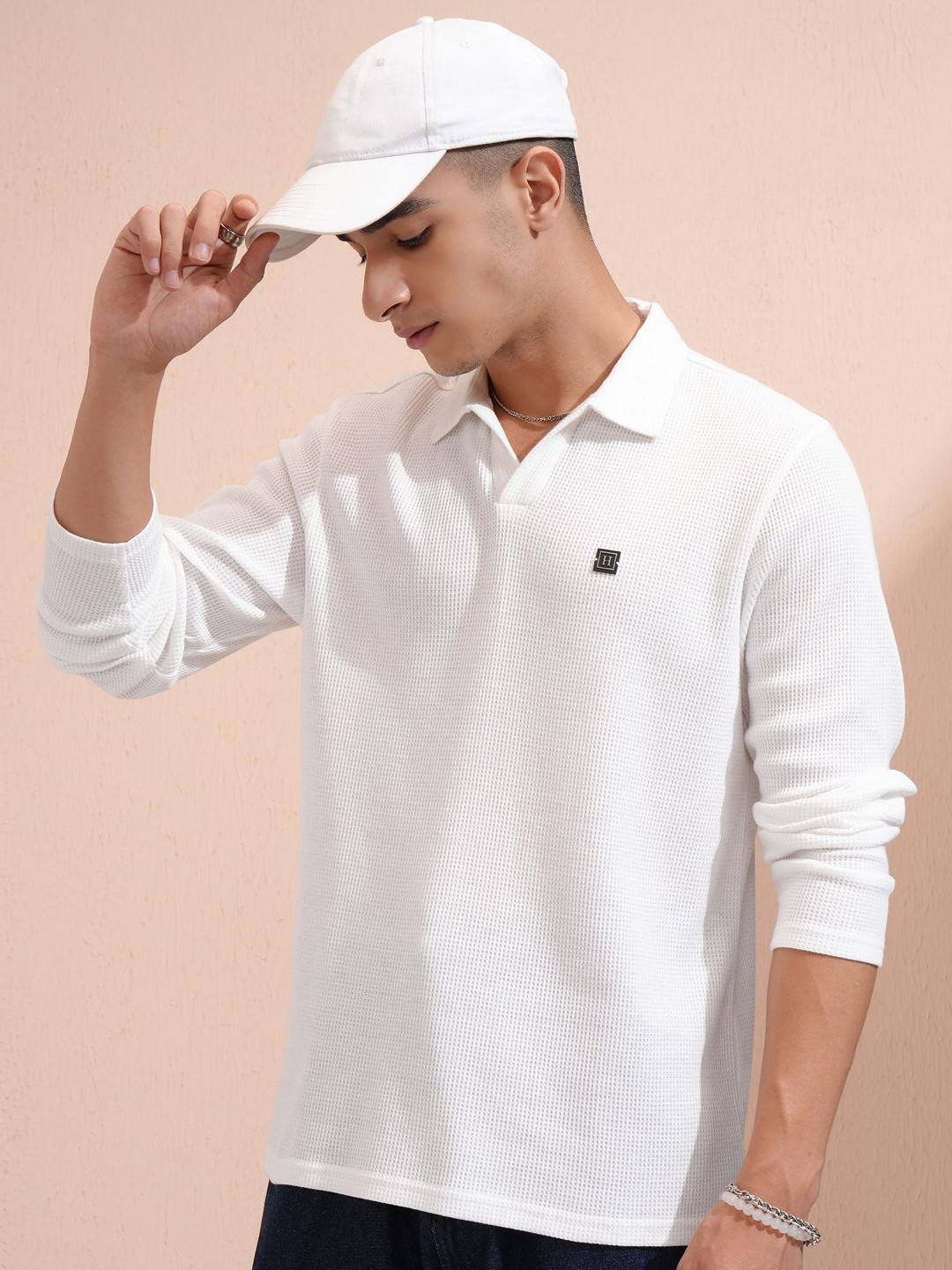

HIGHLANDER Men Polo Collar T-shirt, White