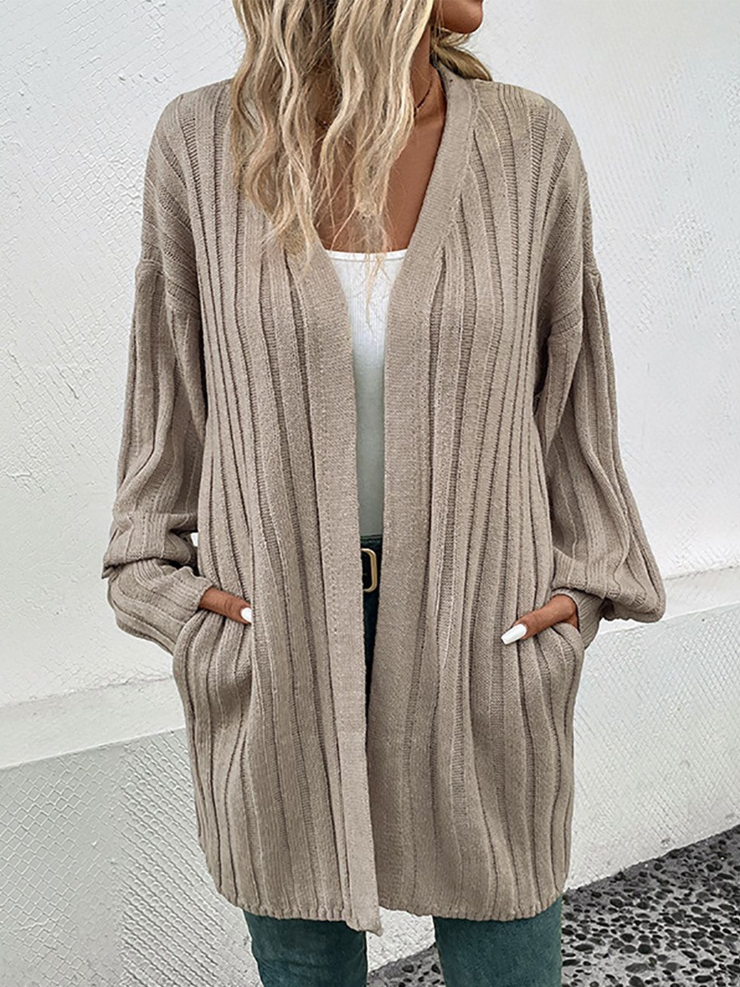 

StyleCast x Revolte Khaki Coloured Striped Longline Open Front Acrylic Shrug
