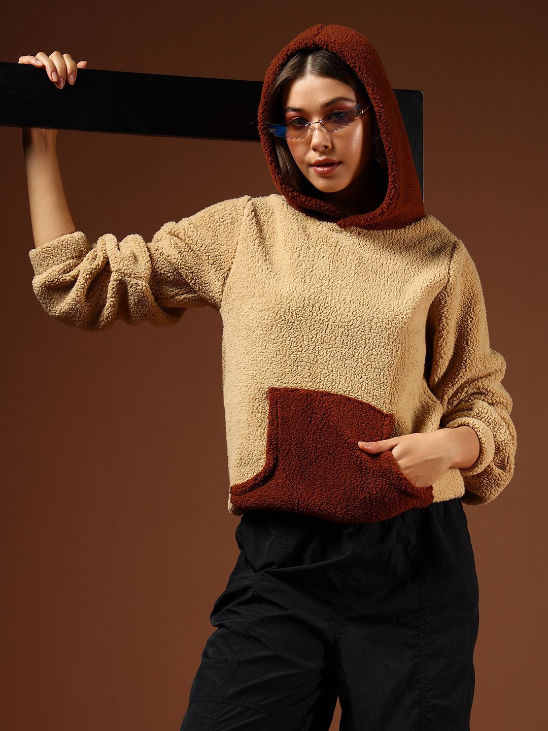 

The Dry State Women Colourblocked Hood Long Sleeves Pullover, Camel brown