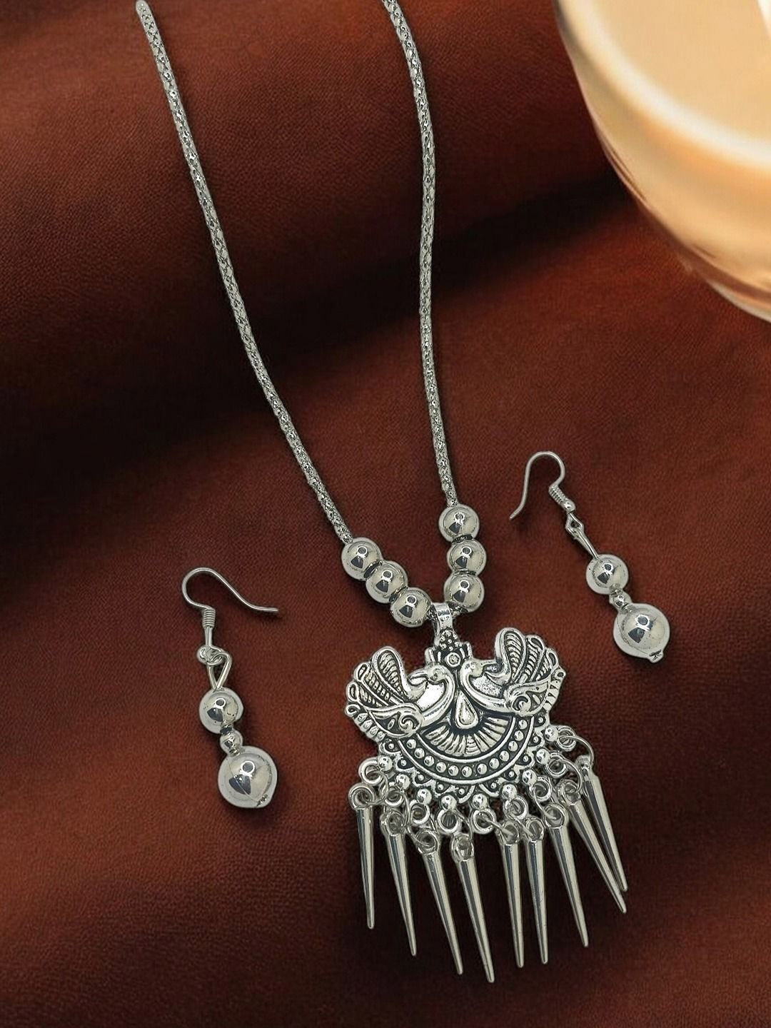 

FEMMIBELLA Silver-Plated Oxidised Peacock Design Jewellery Set