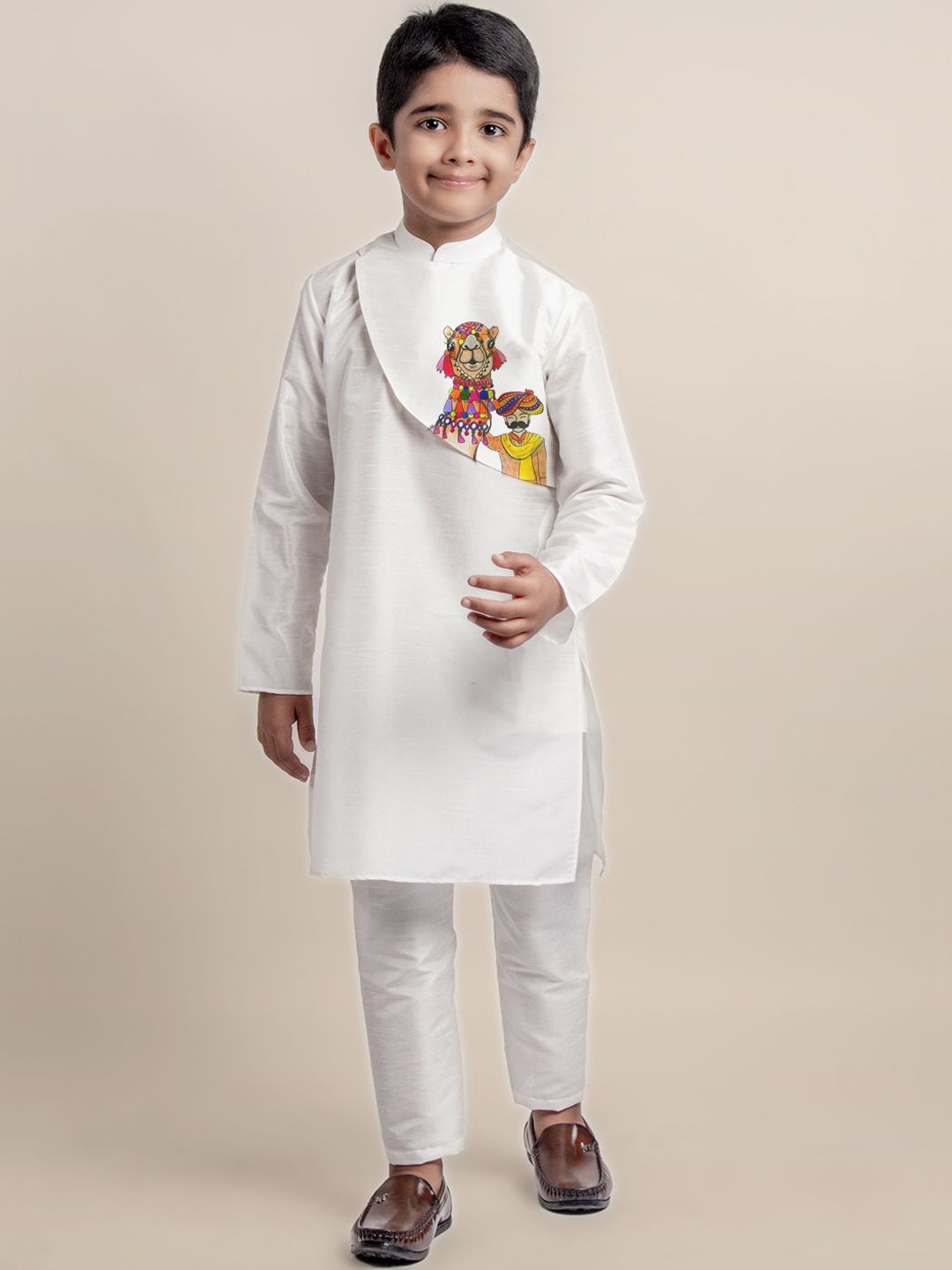 

DEVOILER Boys Embroidered Khadi Kurta, White