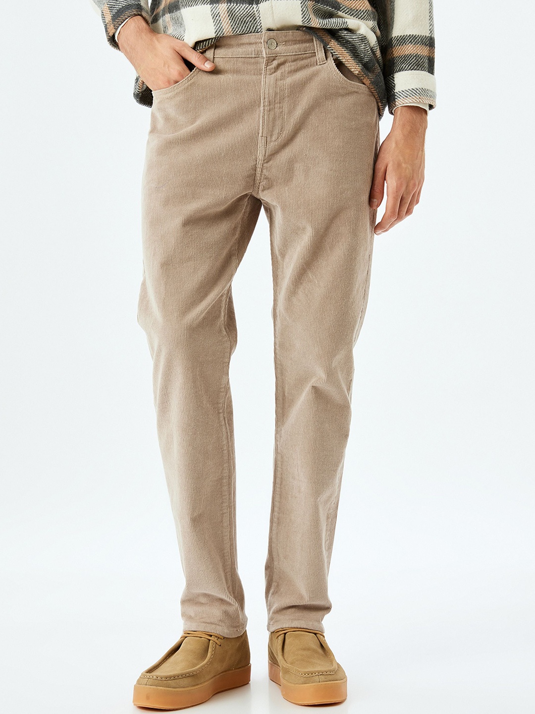 

Koton Men Regular Fit Chinos Trousers, Beige
