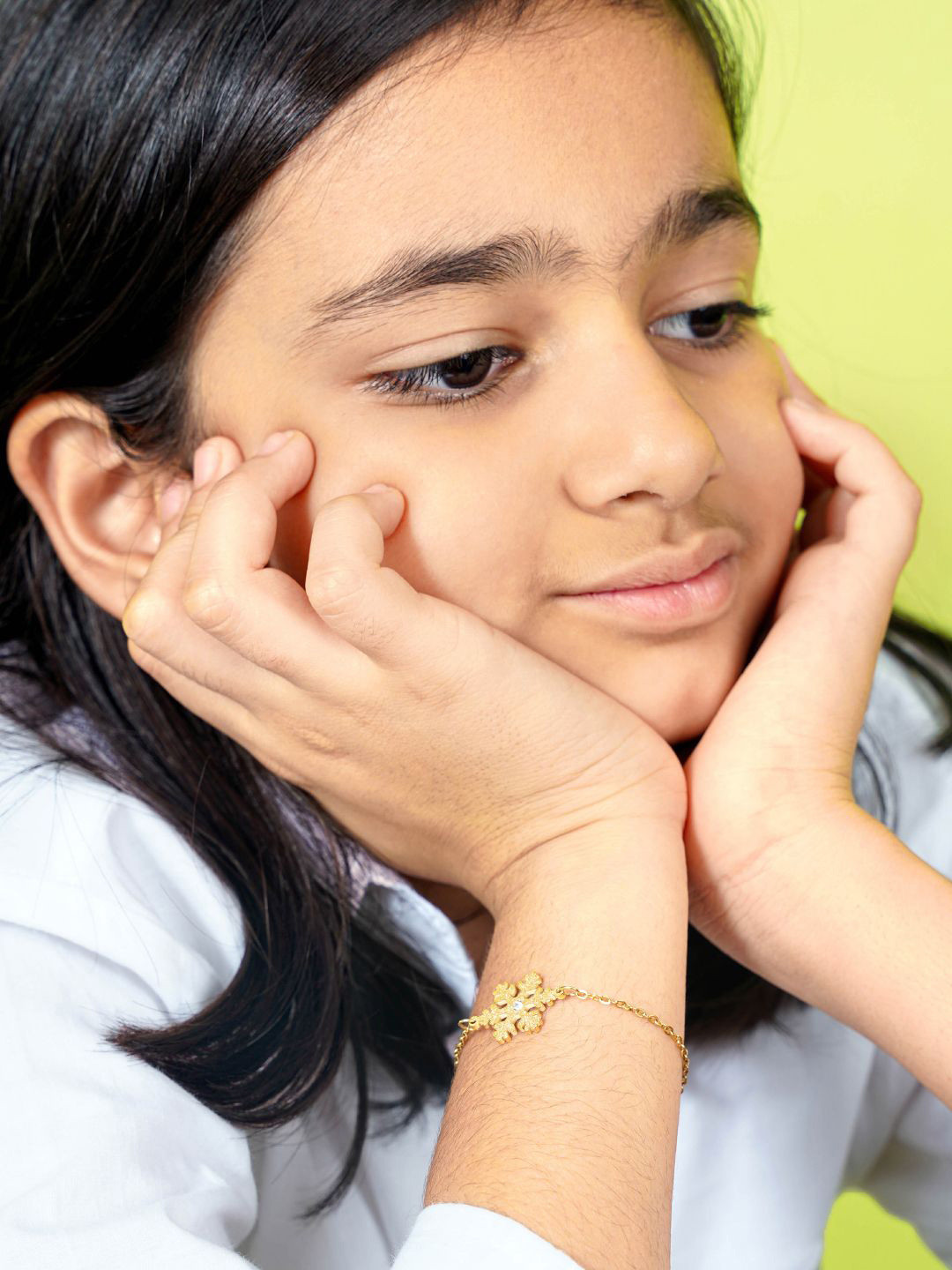 

SWASHAA Girls Stainless Steel 18K Gold-Plated Crystal Studded Wraparound Bracelet