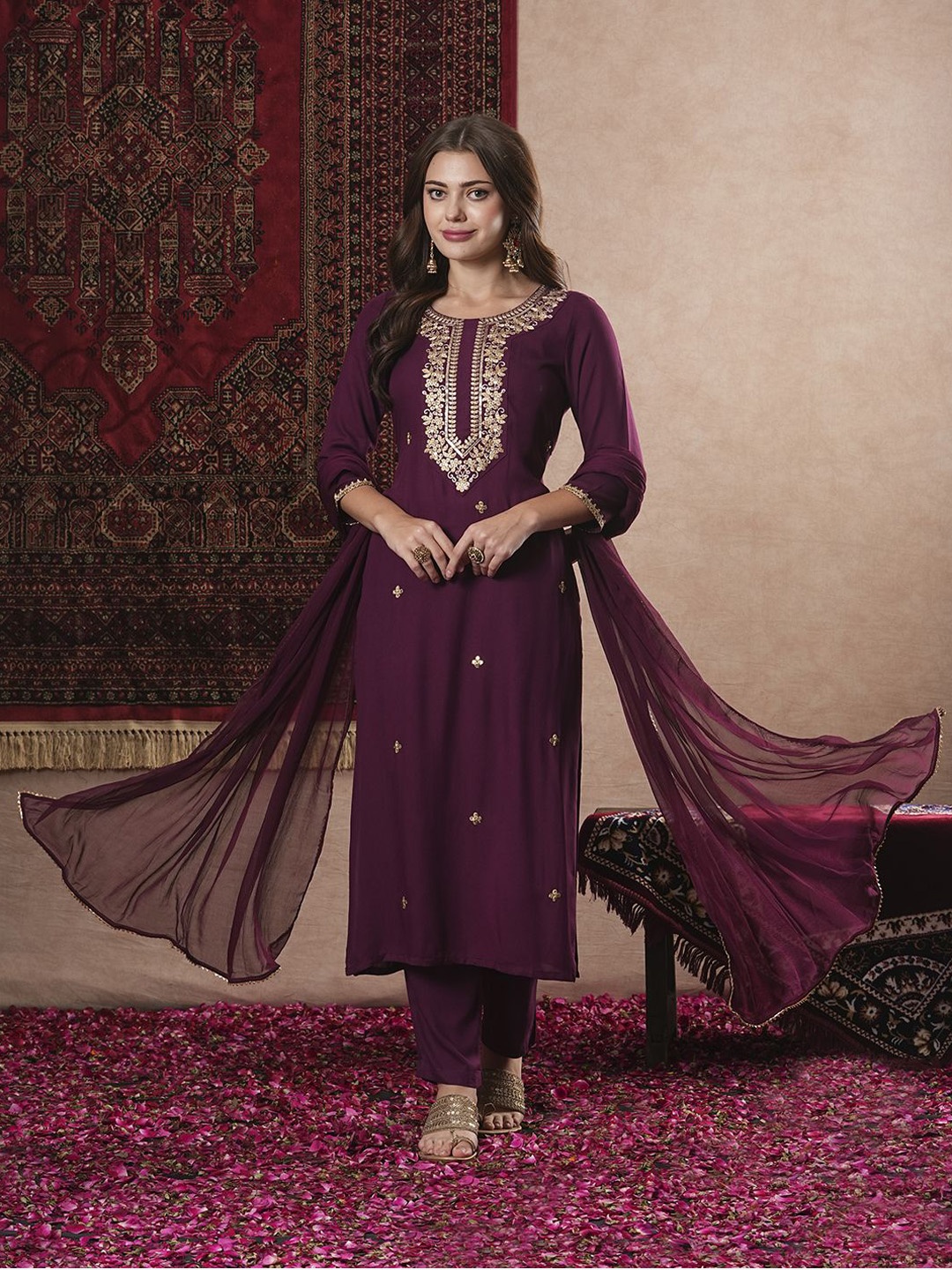 

GoSriKi Ethnic Motifs Embroidered Sequinned Straight Kurta with Trousers & Dupatta, Purple