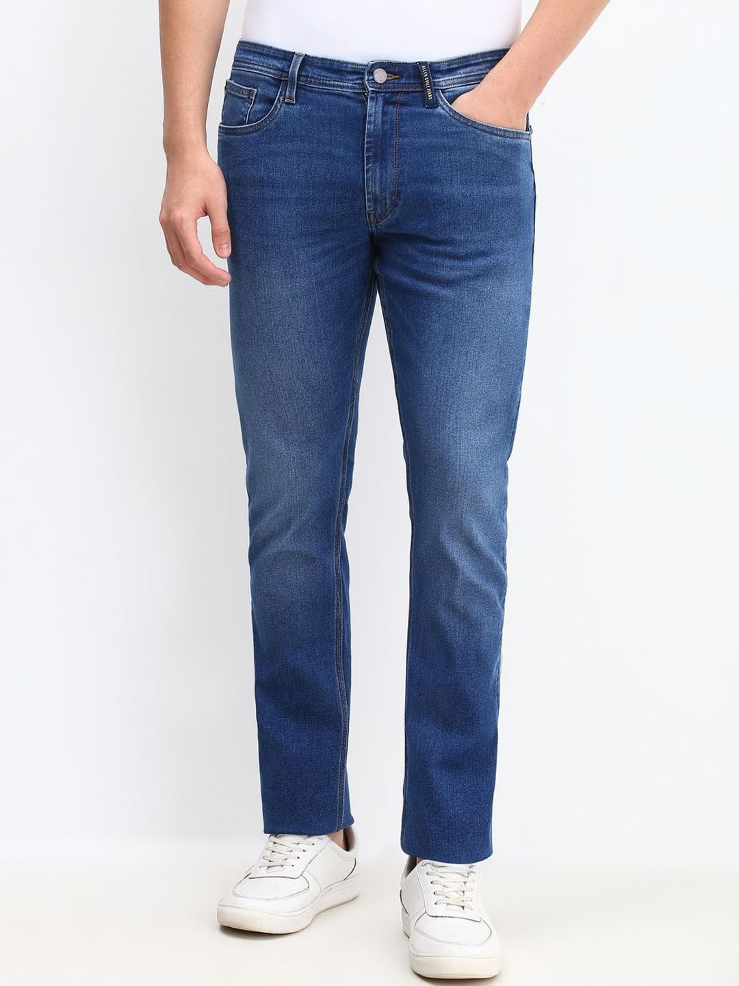 

Allen Solly Men Crinkle Relaxed Fit Light Fade Jeans, Blue