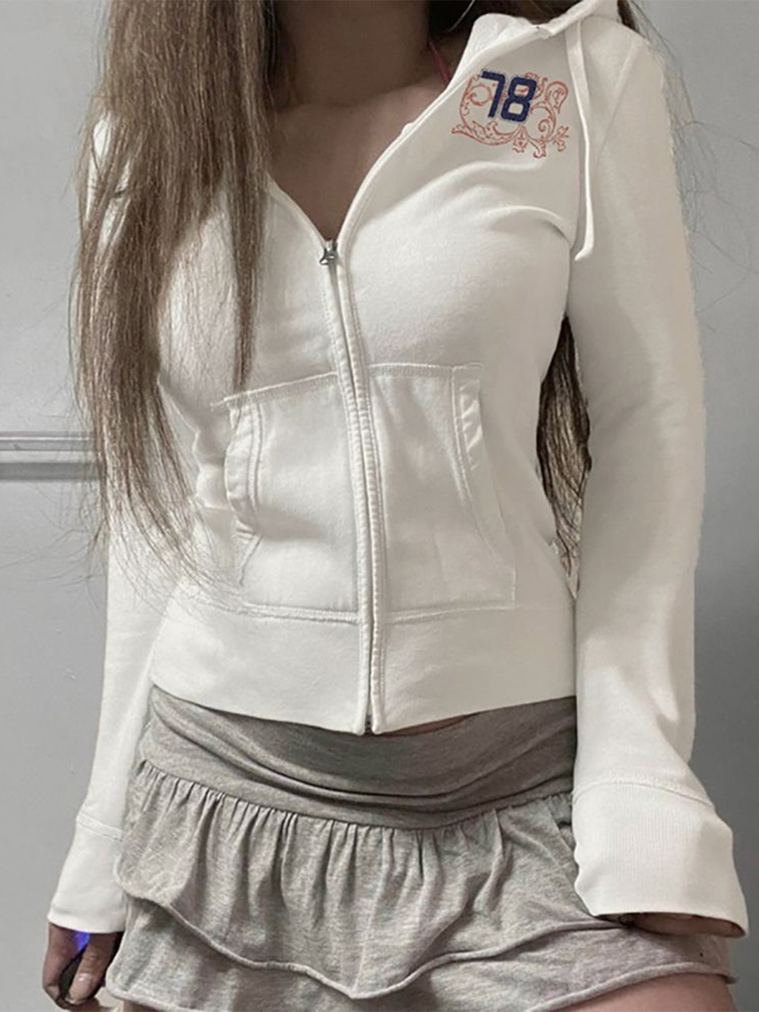 

StyleCast x Revolte Women Hooded Long Sleeves Front-Open Crop Top, White