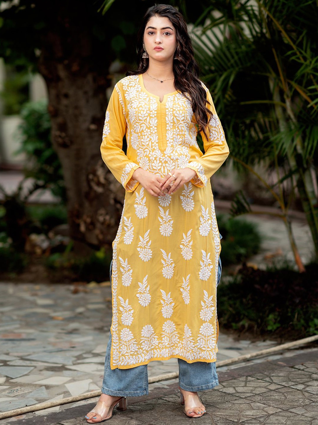 

The Chikan Label Floral Embroidered Chikankari Straight Kurta, Yellow