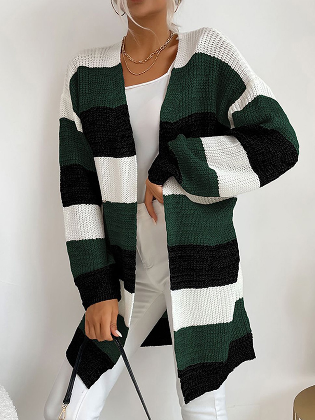 

StyleCast x Revolte Green & White Colourblocked Open Front Acrylic Shrug