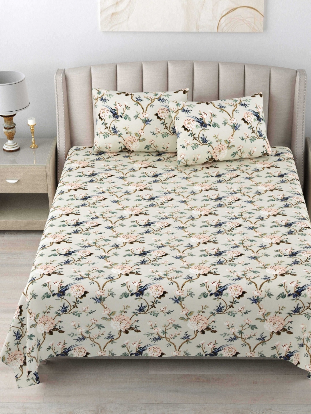 

BILBERRY Furnishing by preeti grover White & Pink Floral 180 TC King Bedsheet Set