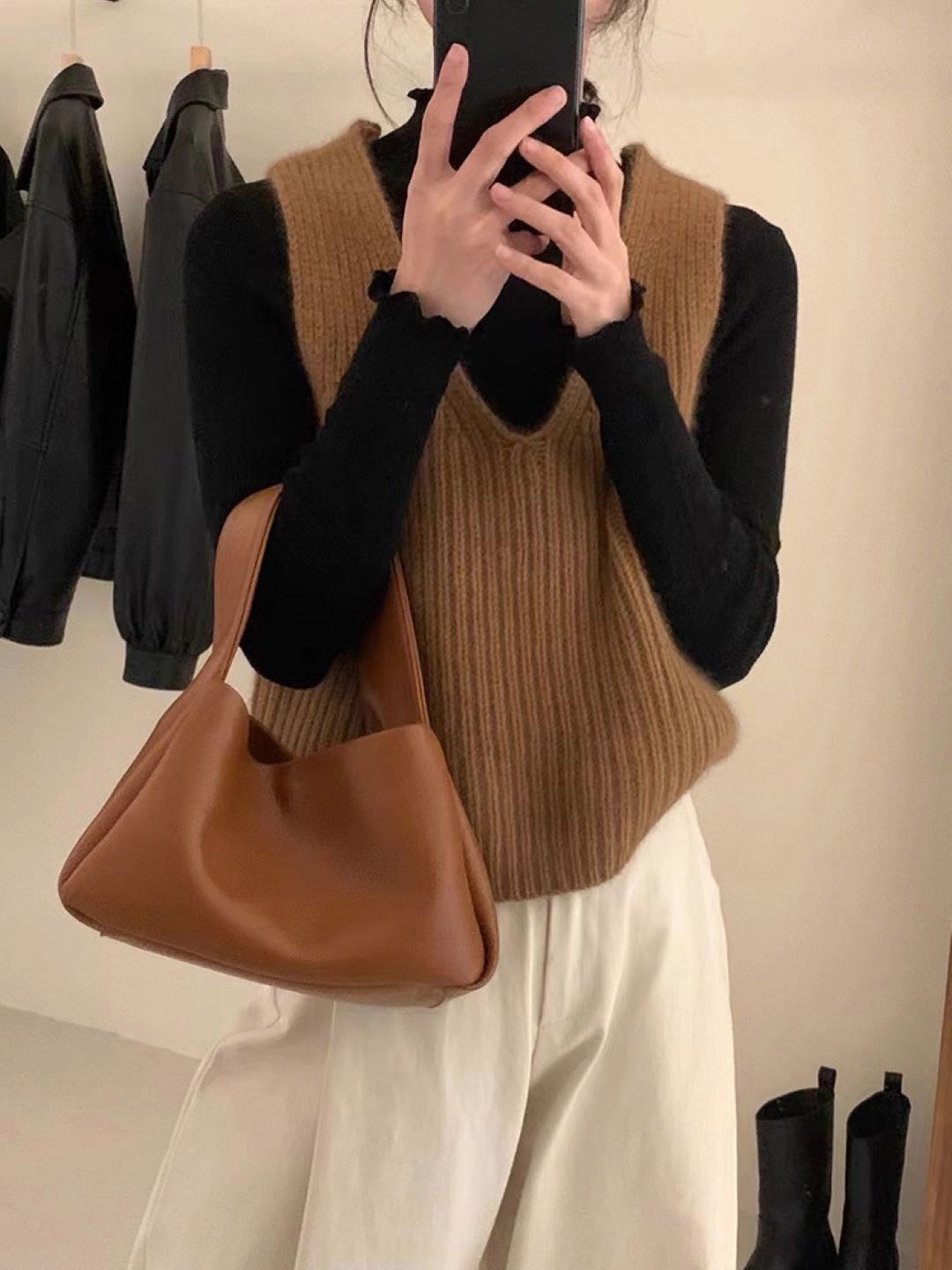 

StyleCast Women Sweater Vest, Brown