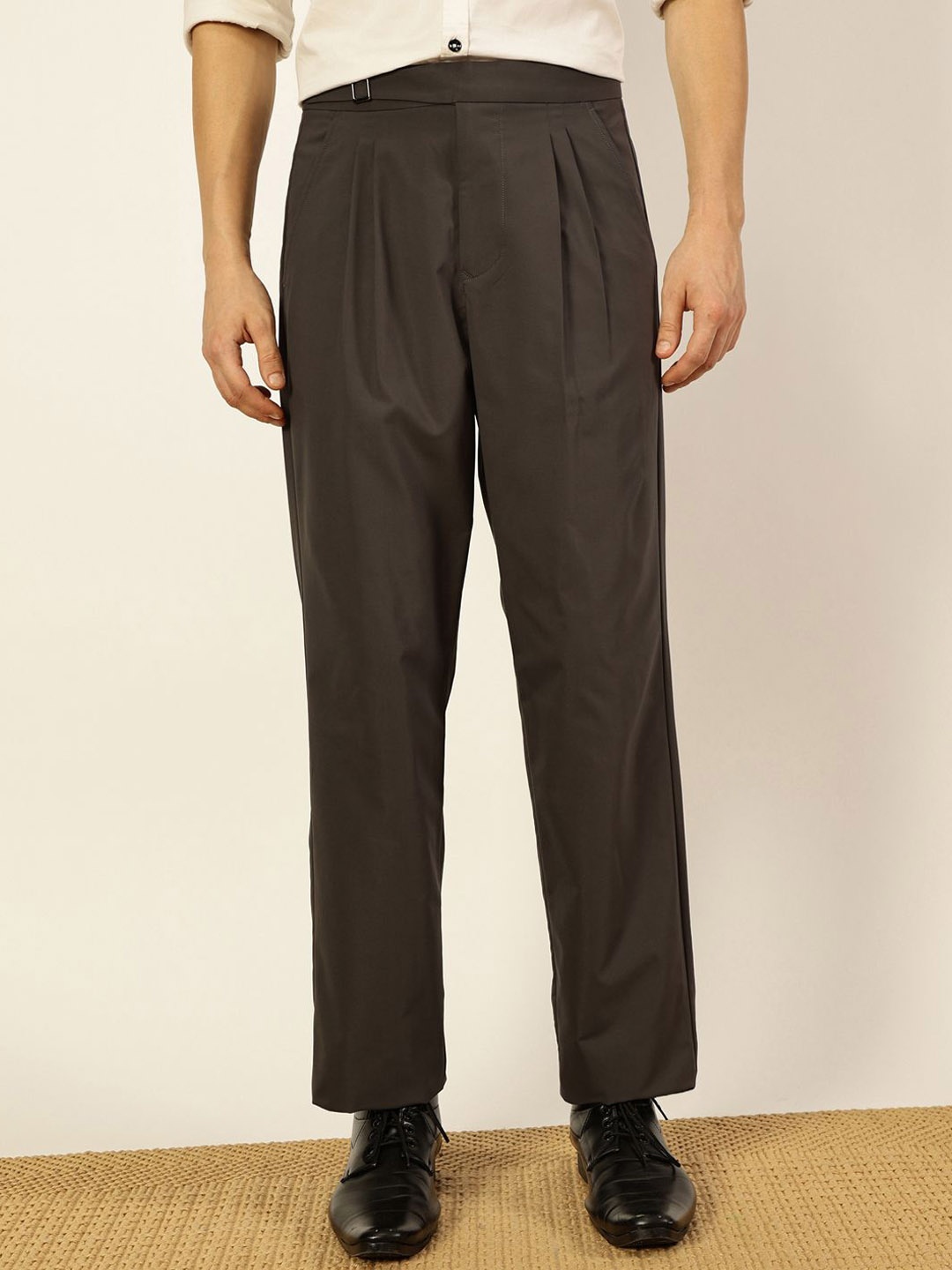 

Thomas Scott Men Mid-Rise Regular Fit Smart Pleated Trouser, Grey