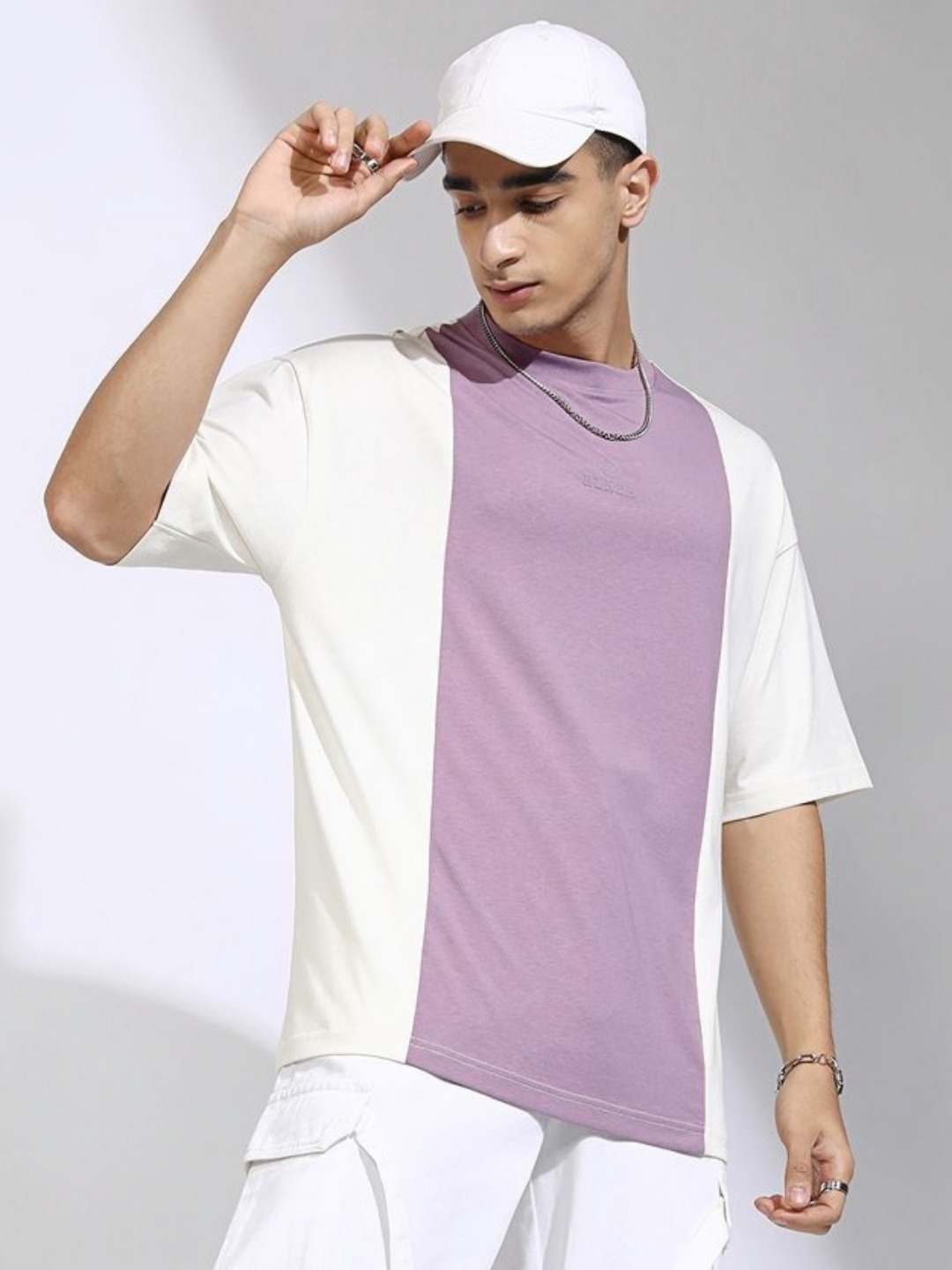 

HIGHLANDER Men Brand Logo Printed Drop-Shoulder Sleeves T-shirt, Off white