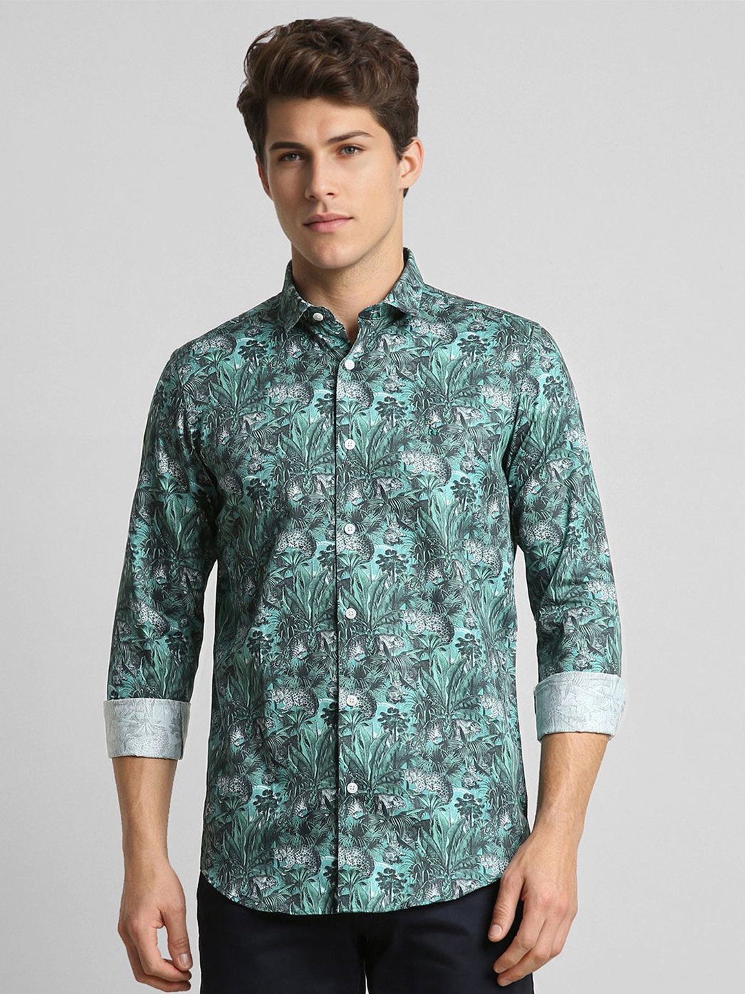 

SIMON CARTER LONDON Men Slim Fit Floral Opaque Printed Casual Shirt, Green