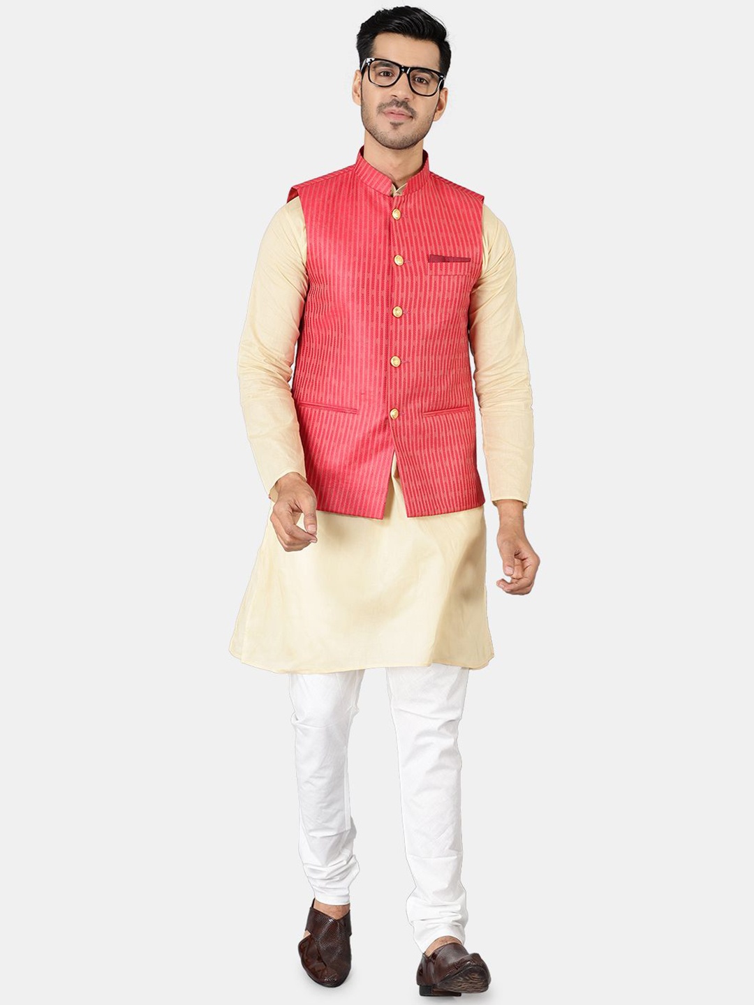 

Wintage Mandarin Collar Long Sleeves Straight Kurta with Pyjamas & Nehru Jacket, Cream