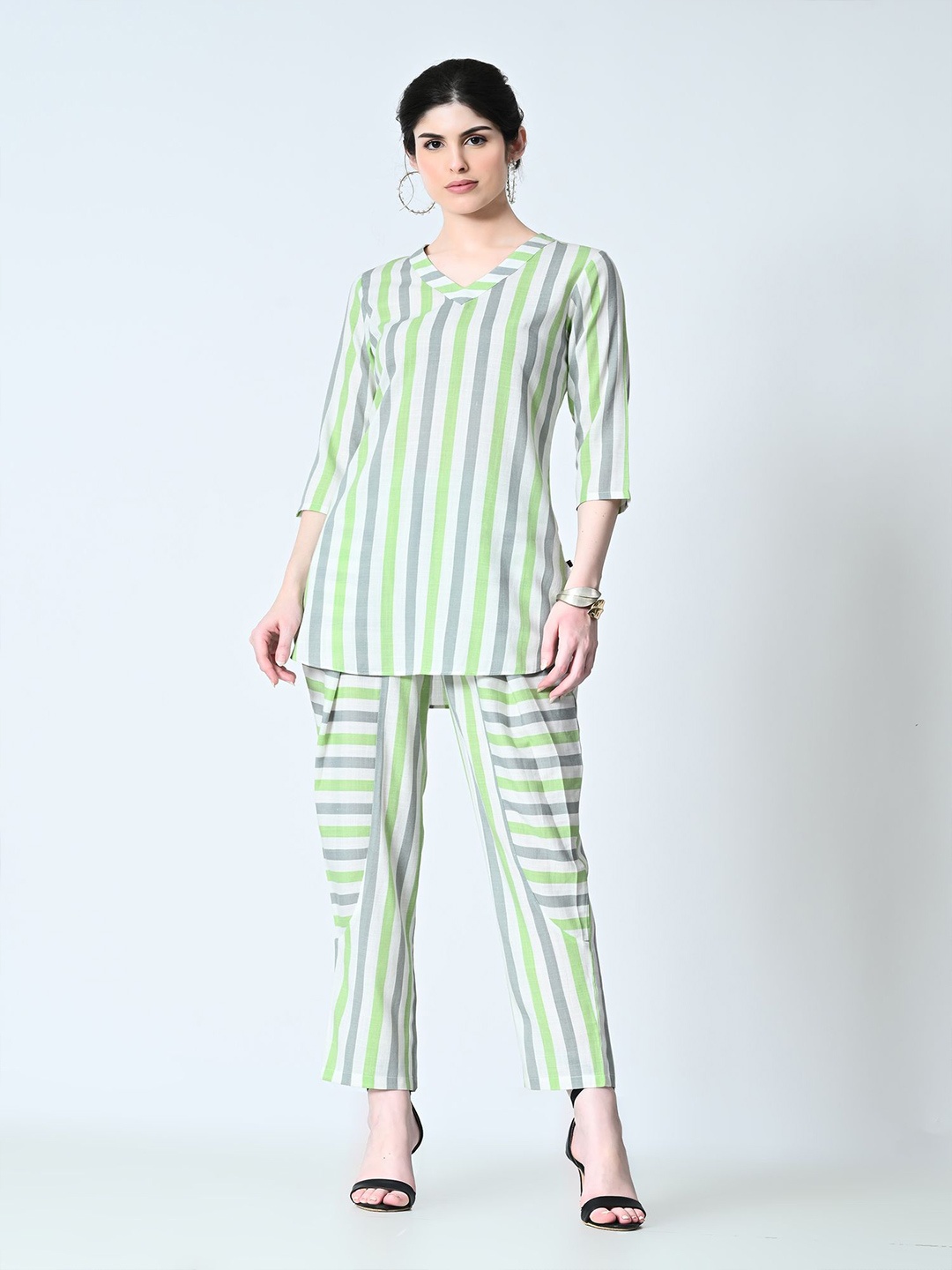 

VAPPSYAM Striped Tunic with Trousers, Green