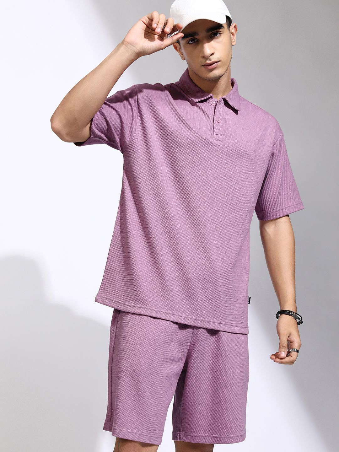 

HIGHLANDER Textured Self Design Polo Collar Relaxed Fit T-shirt With Shorts, Mauve