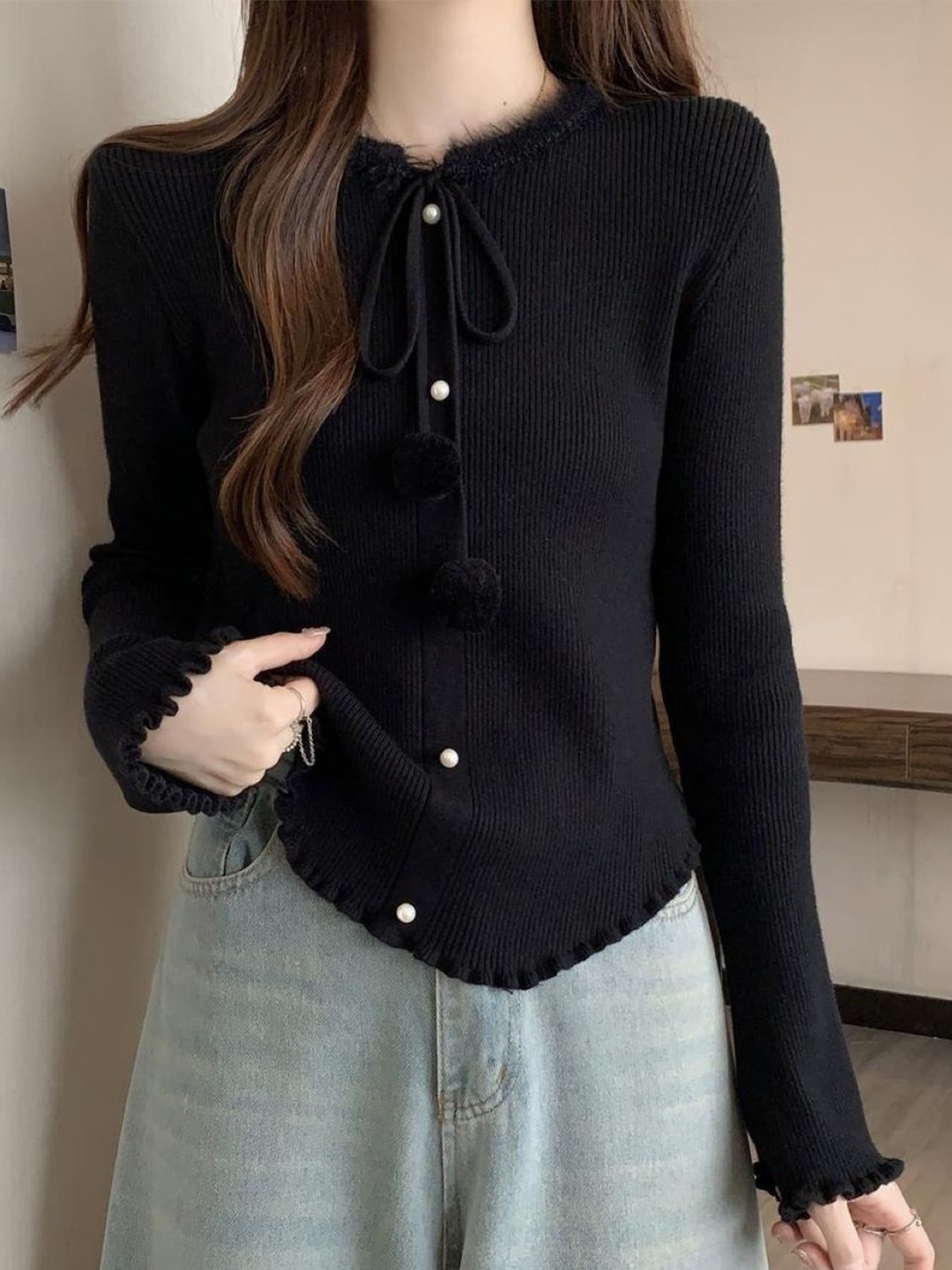 

StyleCast Women V-Neck Sweater, Black