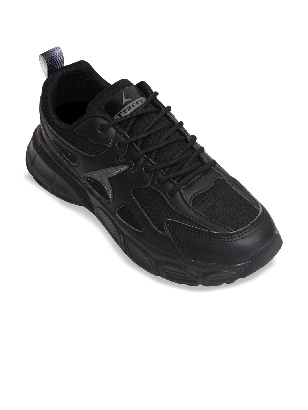 

TRACER Men Sneakers, Black