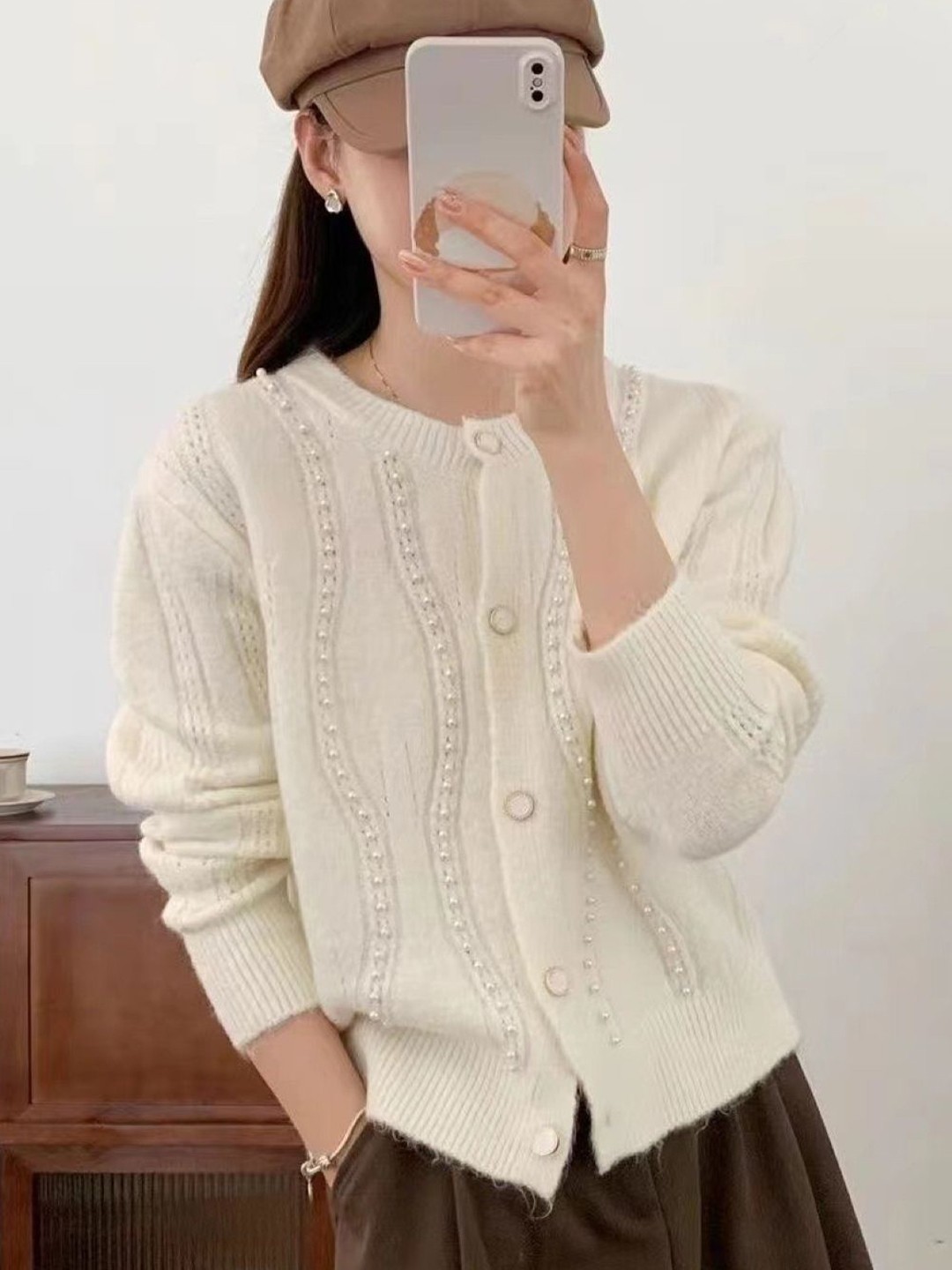 

StyleCast Women Round Neck Long Sleeves Front-Open Cardigan, Off white