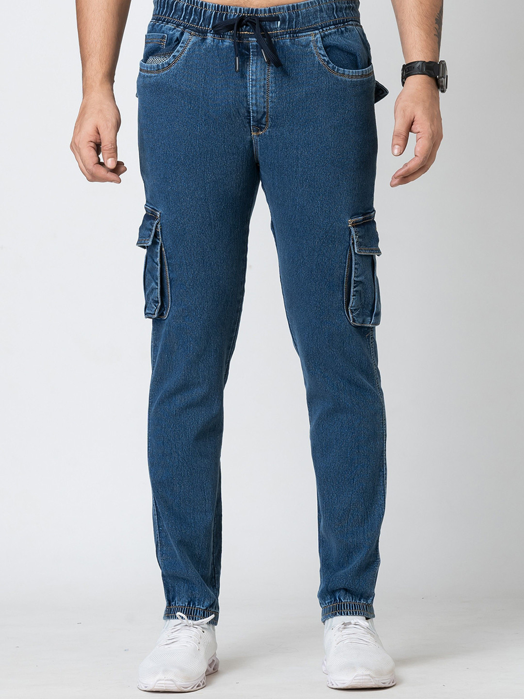 

AFLASH Men High-Rise Light Fade Jeans, Blue