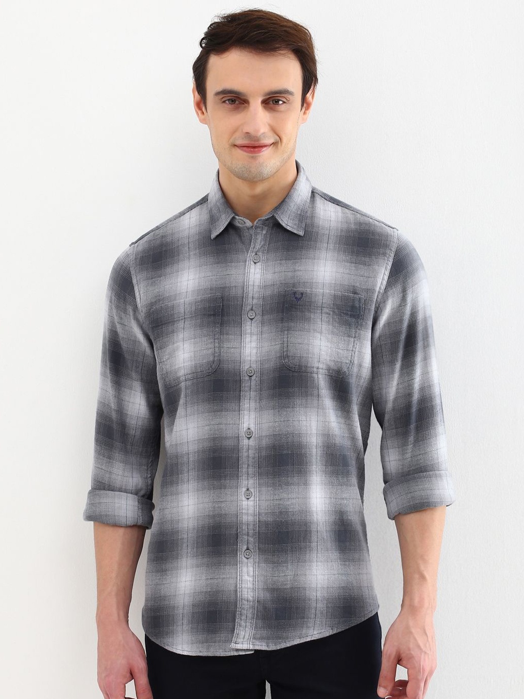 

Allen Solly Men Custom Opaque Checked Casual Shirt, Grey