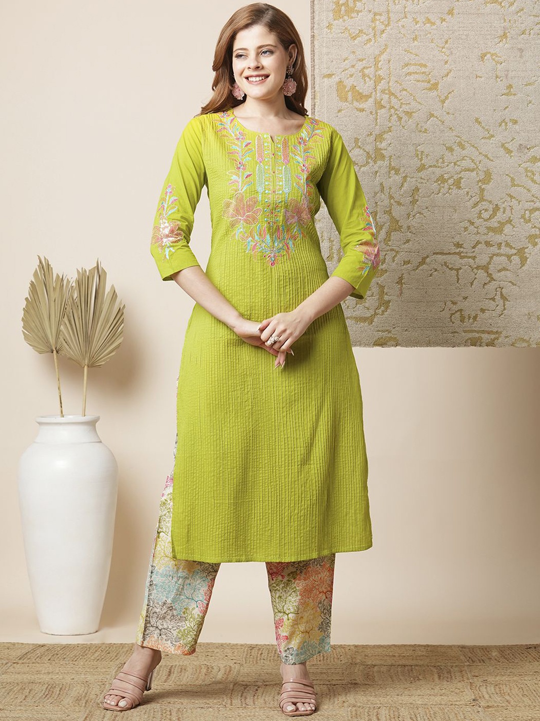 

FASHOR Floral Embroidered Thread Work Pure Cotton Kurta with Trouser, Lime green