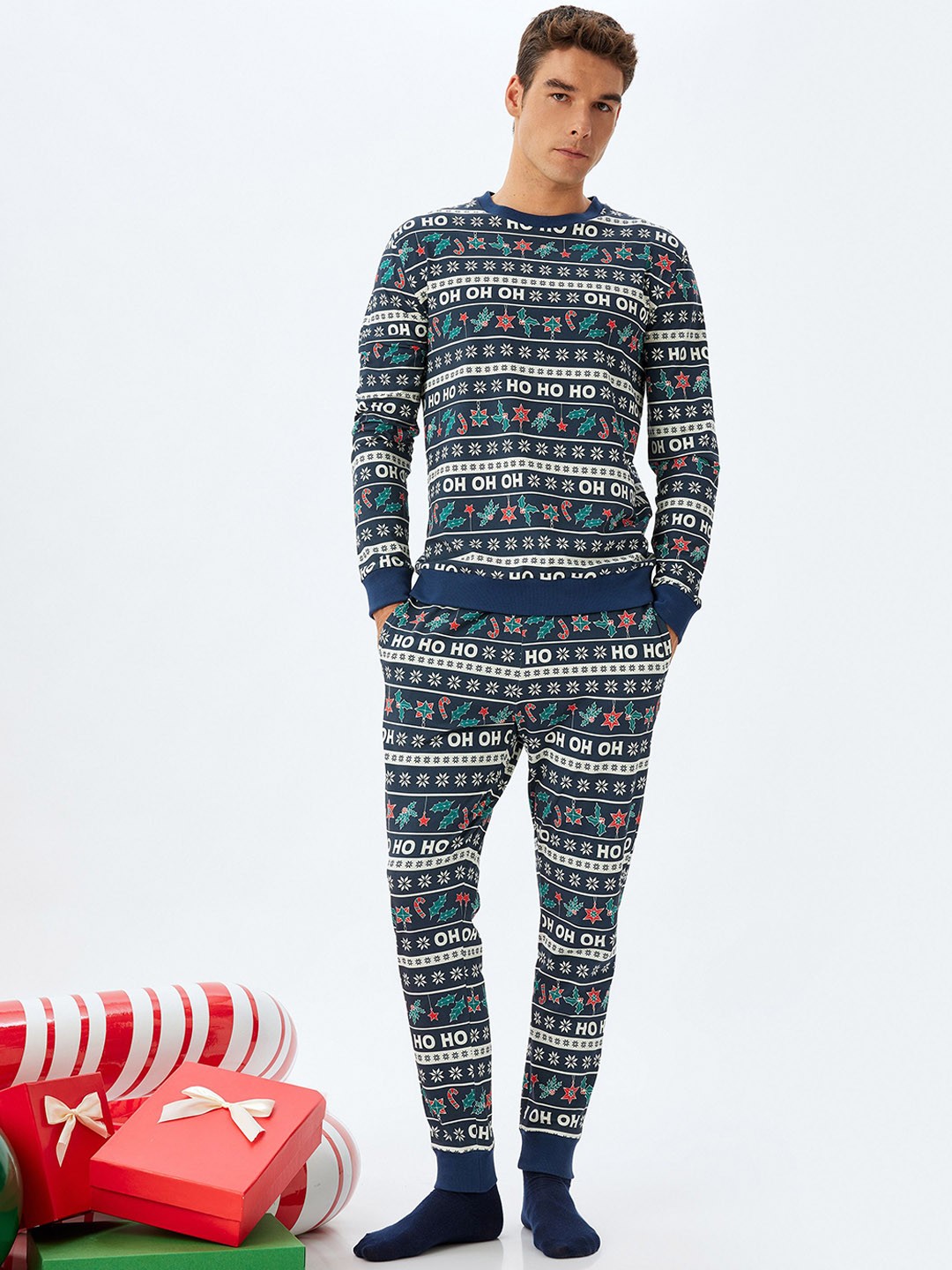 

Koton Men Printed Night suit, Navy blue