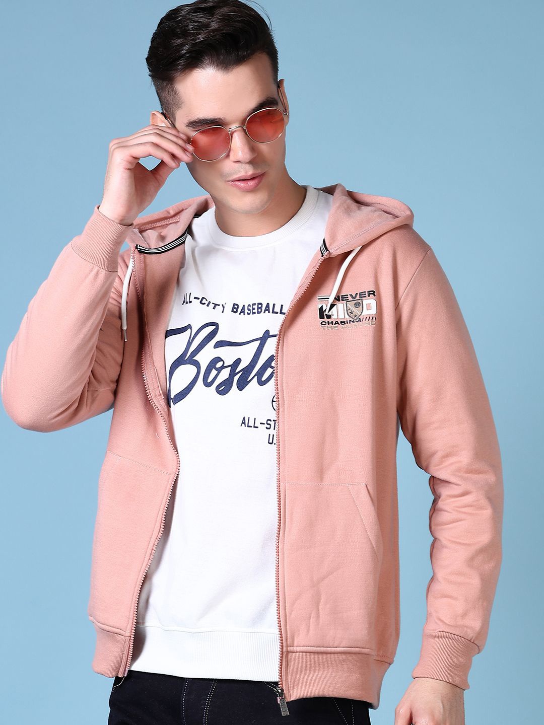 

V-Mart Men Printed Hooded Sweatshirt, Mauve