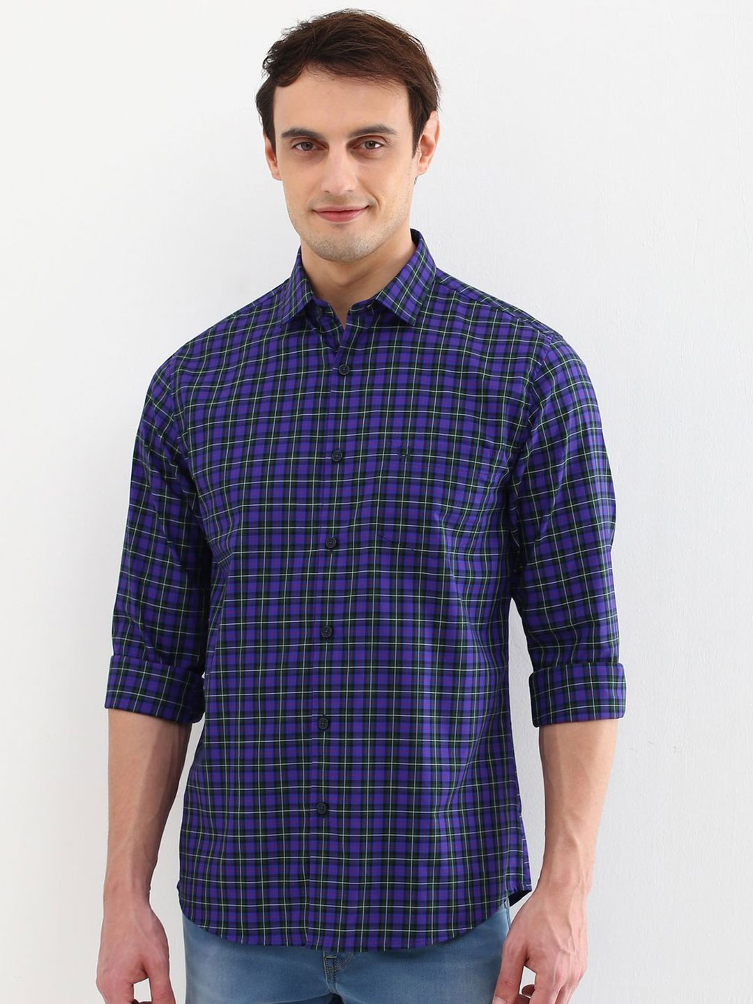 

Allen Solly Men Slim Fit Opaque Checked Casual Shirt, Blue