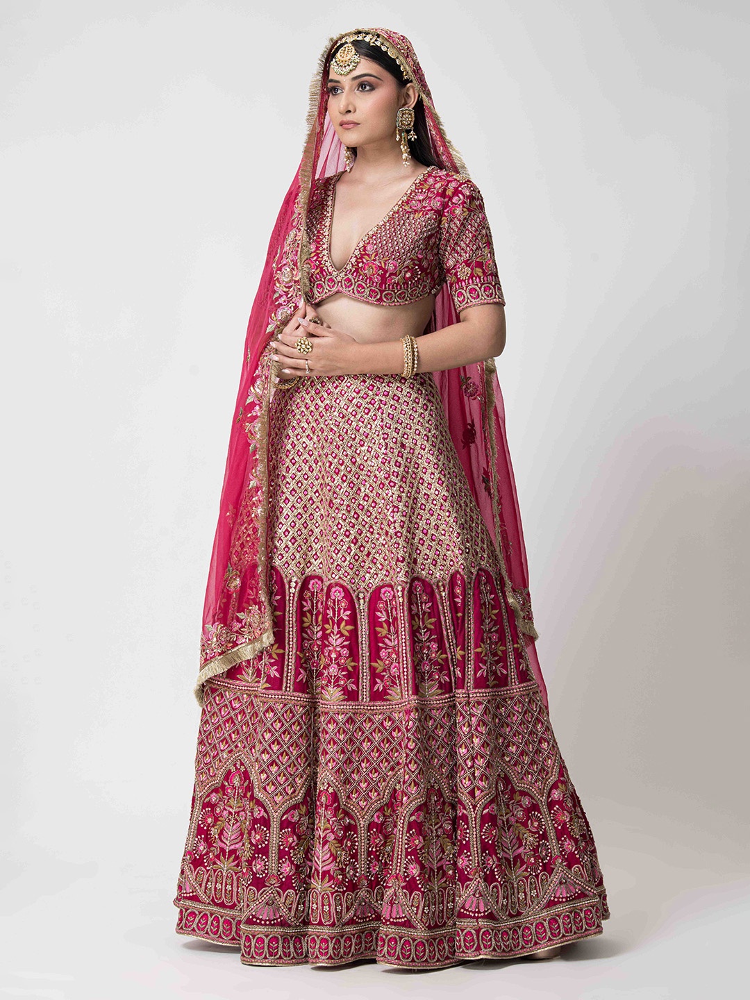 

The Front Row Embellished Sequinned Ready to Wear Lehenga & Blouse With Dupatta, Red