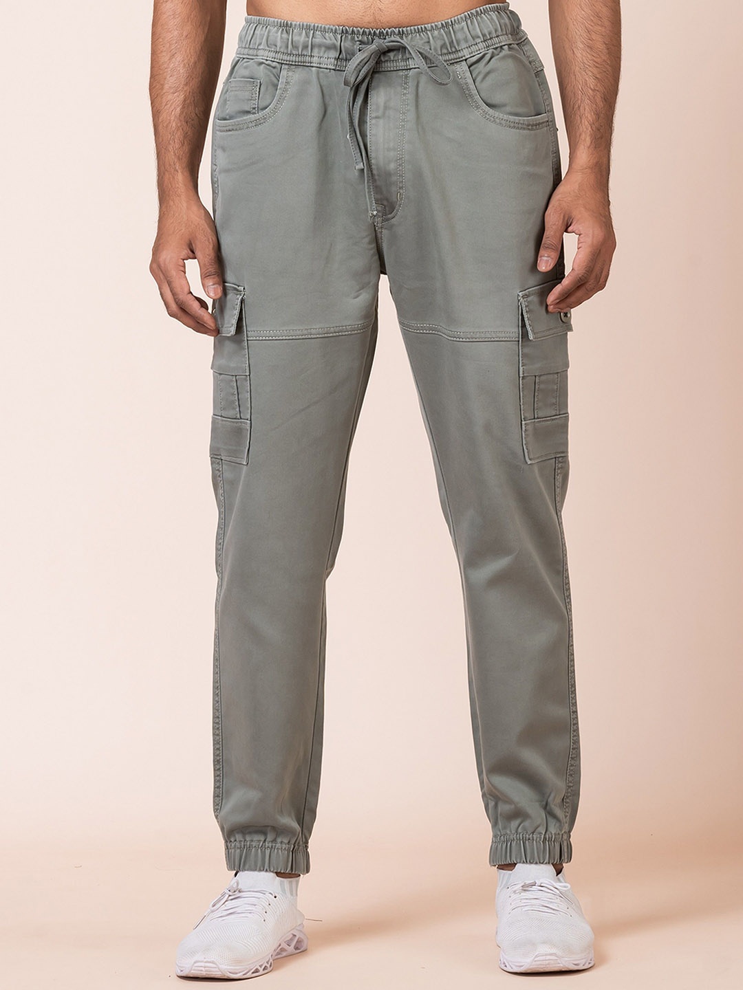 

AFLASH Men High-Rise Light Fade Jeans, Green