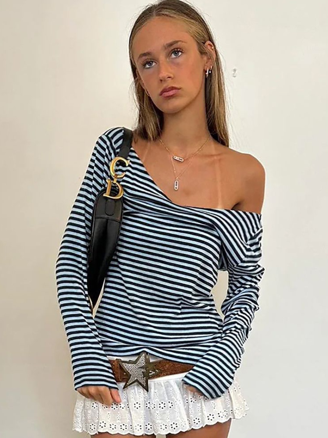 

StyleCast x Revolte Women V-Neck Striped Top, Blue