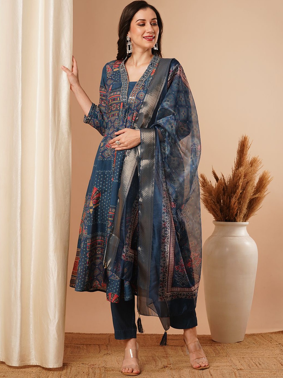 

FASHOR Floral Printed Panelled Mirror Work Kurta with Trousers & Dupatta, Blue