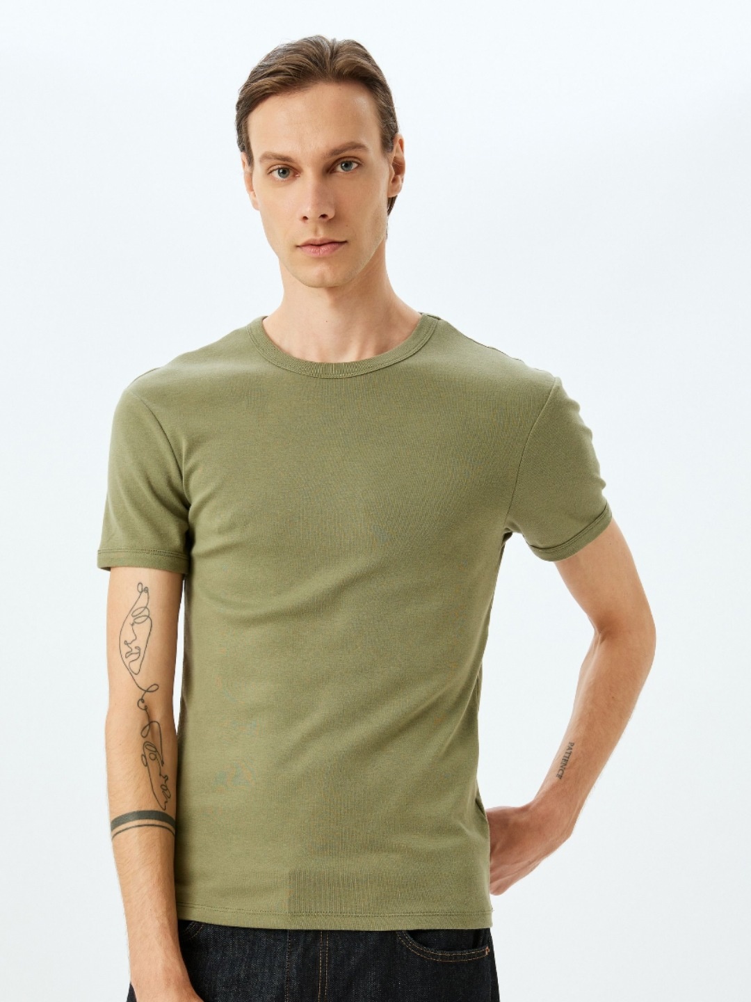 

Koton Men Solid Round Neck Cotton T-shirt, Green