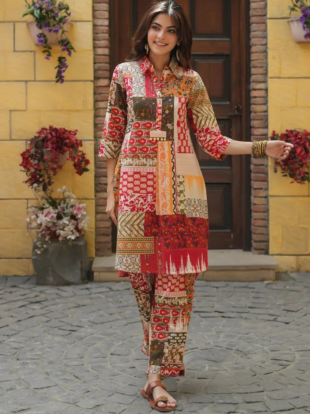 

DressBerry Red Geometric Printed Shirt Collar Three-Quarter Sleeves Top With Trouser