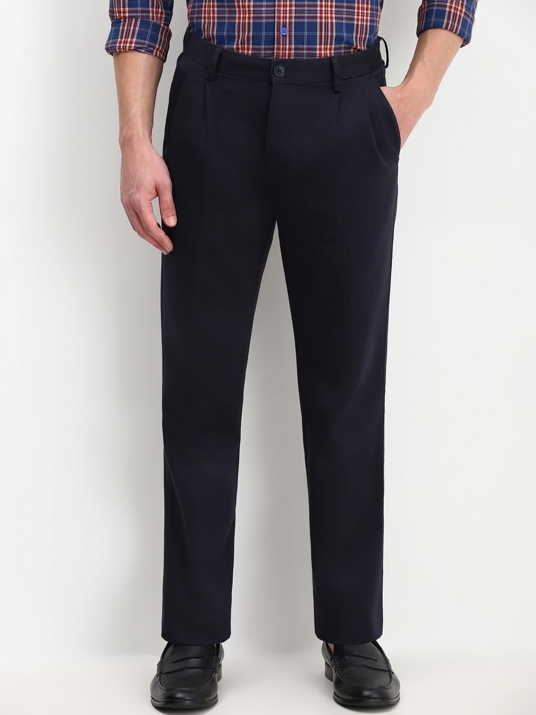 

Allen Solly Men Mid-Rise Regular Fit Pleated Trousers, Navy blue