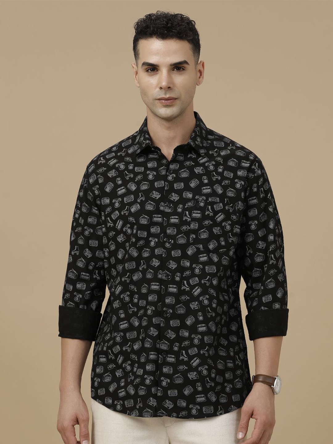 

CAVALLO by Linen Club Contemporary Slim Fit Conversational Printed Casual Shirt, Black