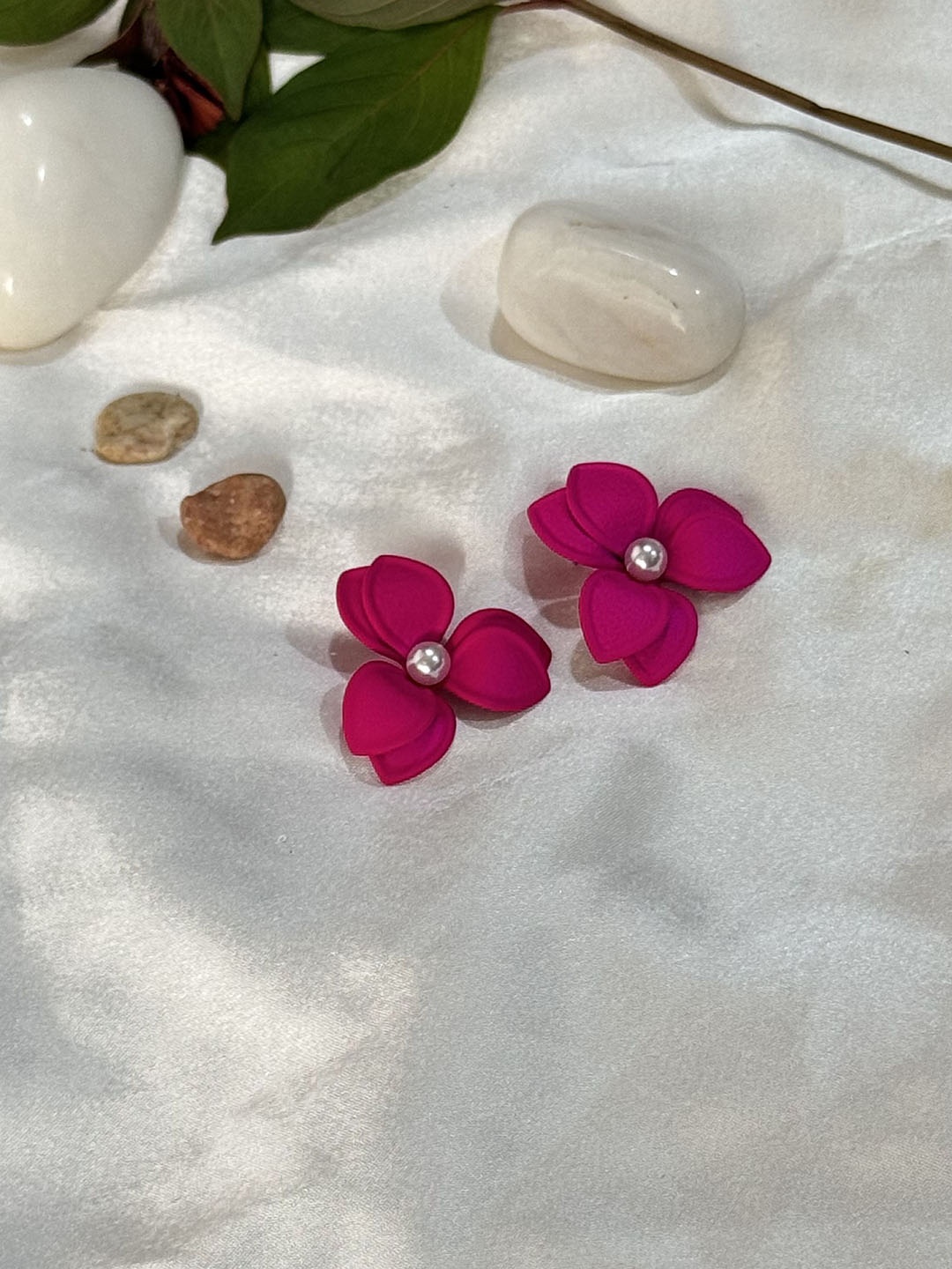 

The Jewellery Tale Contemporary Half Hoop Earrings, Pink