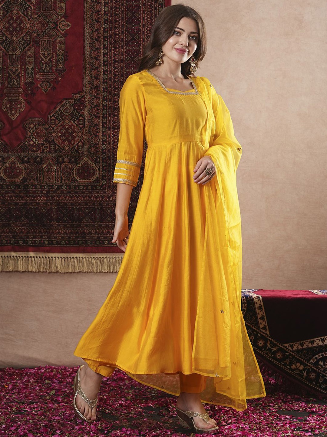 

GoSriKi Sequinned Square Neck Anarkali Kurta With Trouser & Dupatta, Yellow