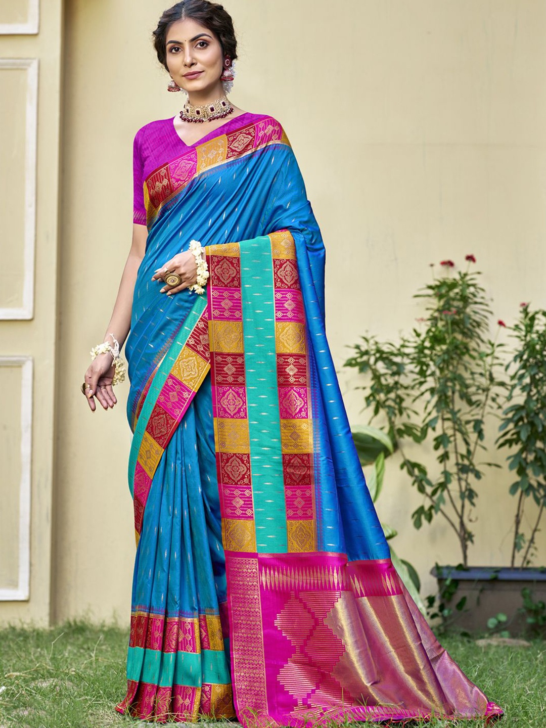 

SANGAM PRINTS Woven Design Zari Tussar Saree, Turquoise blue