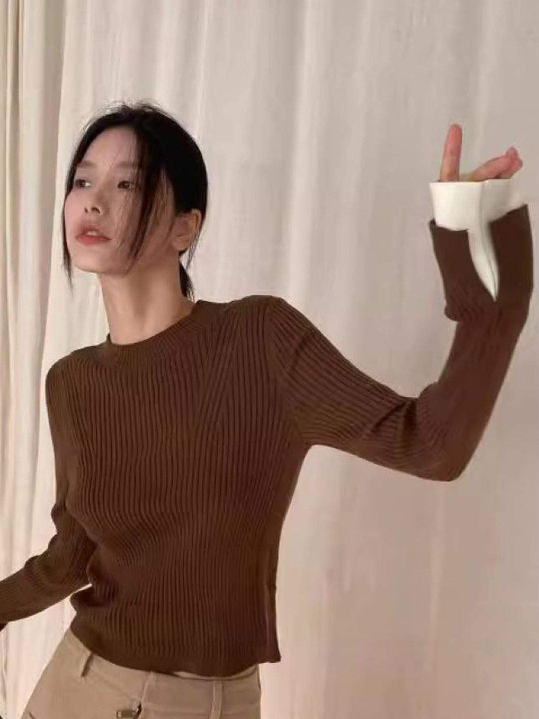 

StyleCast Women Round Neck Pullover Sweaters, Brown