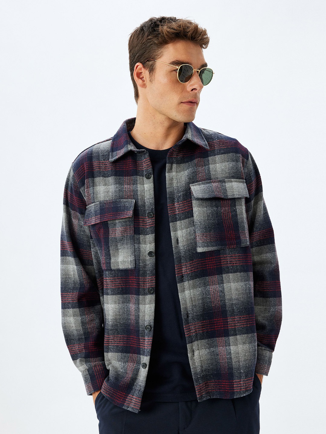 

Koton Men Opaque Checked Casual Shirt, Grey
